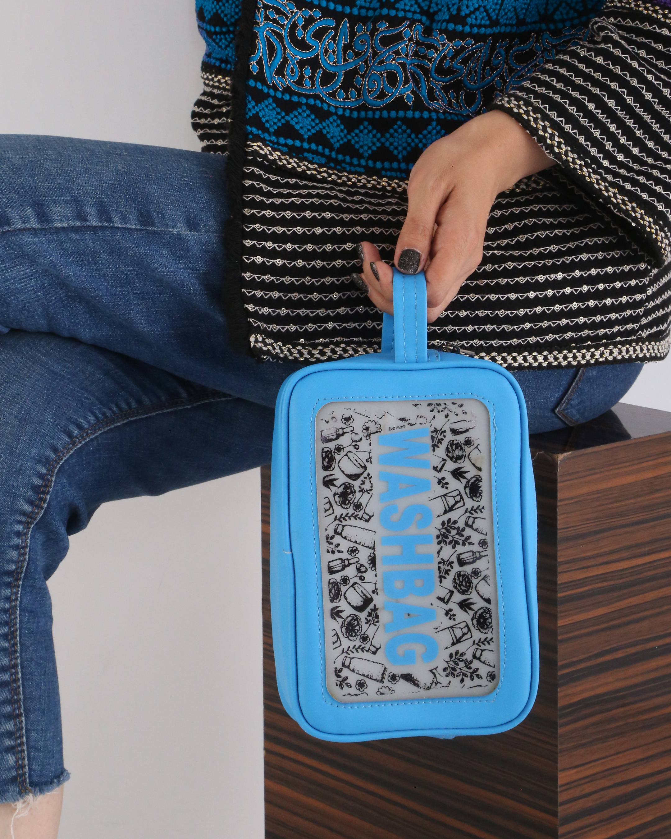 کیف آرایشی واشبگ